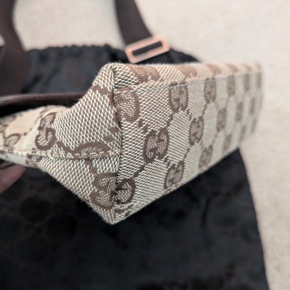 GUCCI GG Canvas Jackie Belt Bag - Picture 5 of 14